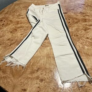 Mother insider crop step fray jeans “whipping the racer” design size 26
